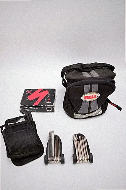 Bell Under Saddle Bike Seat Storage Bag -w/ Multi Tool and Tube Road Gravel Bike