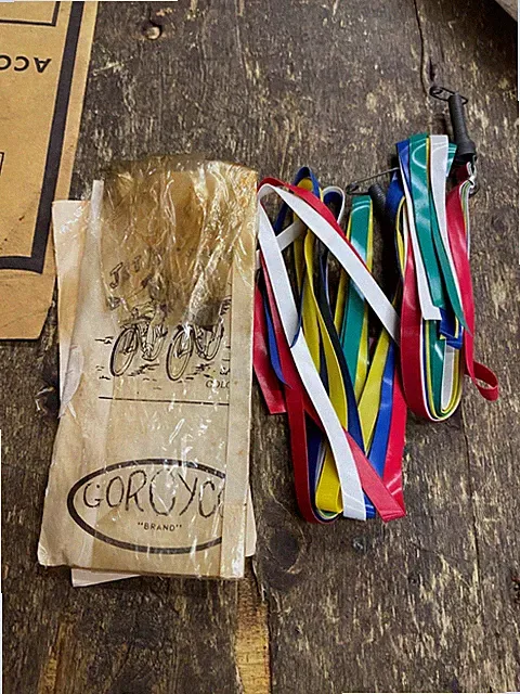 Vtg Handlebar Streamers Red White Blue green multi Banana Seat Cruiser Bicycle